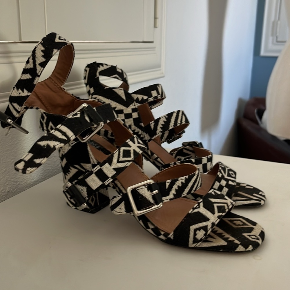 Funky block heels - Picture 3 of 6